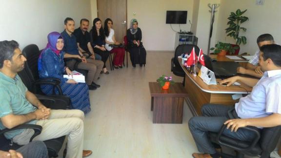 Şube Müdürü Davut ATILGAN ve Mebbis İlçe Yöneticisi Kazim KUZALdan Okullara Seminer Ziyareti Yapıldı.